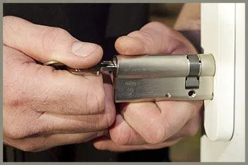 West Pullman IL Locksmith Store West Pullman, IL 773-279-5474